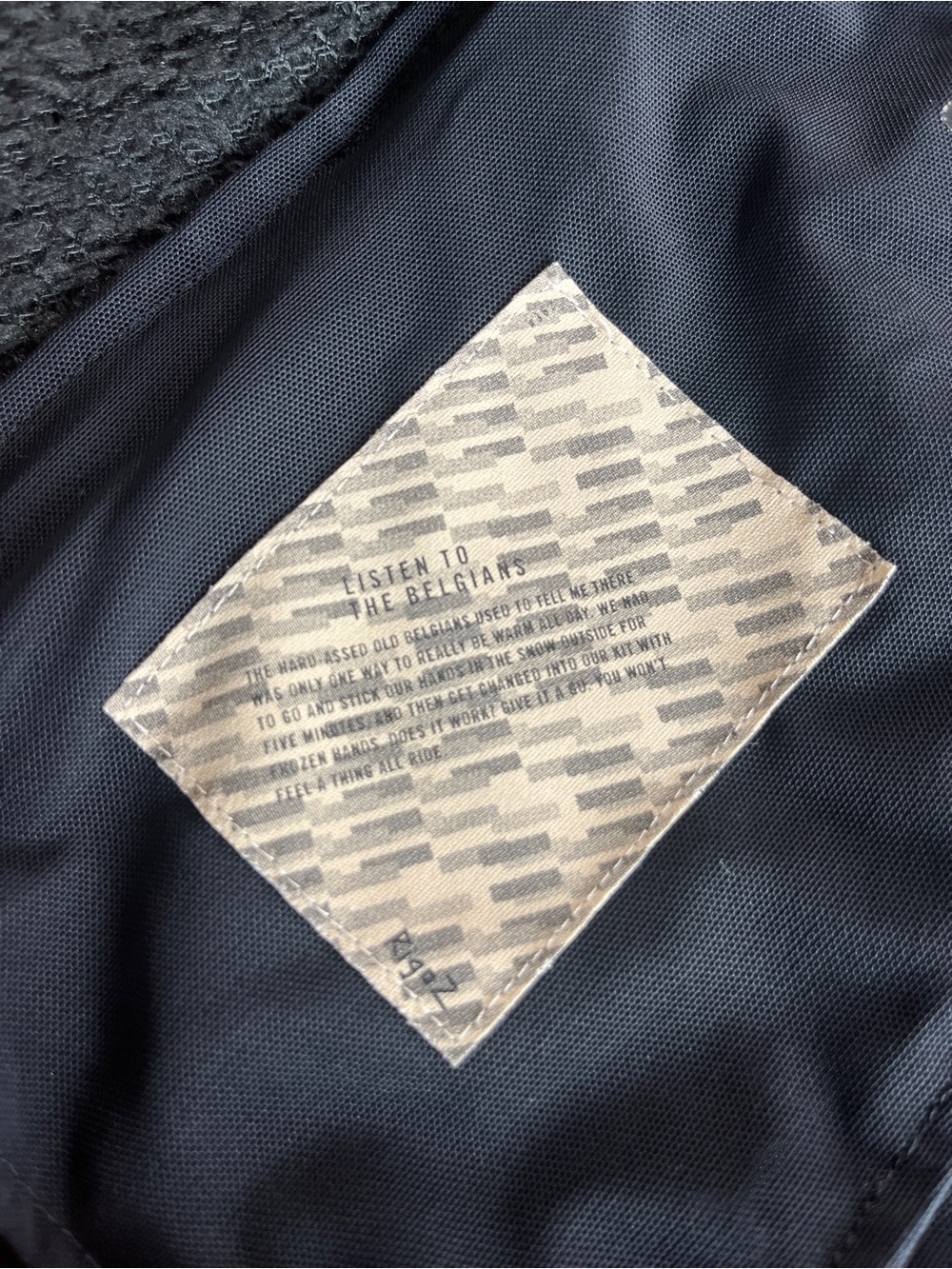 Rapha Thermal Vest - Picture 6 of 7